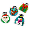 LEGO Sélection d'ornements de Noël Décorations suspendues avec cadeau, bonhomme de neige, renne et père Noël 40744
