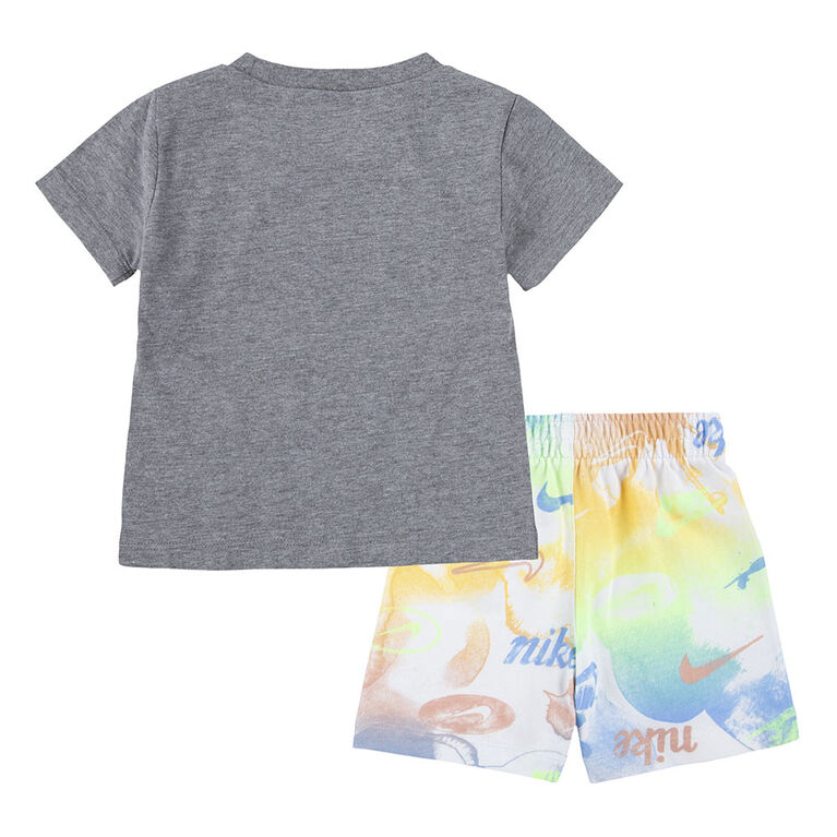 Nike  T-shirt and Short Set - Rainbow