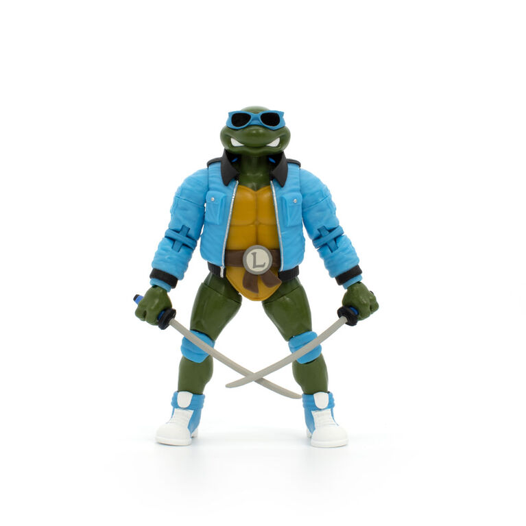 The Loyal Subjects - Street Style Turtles - Windbreaker Leonardo Figure - TMNT