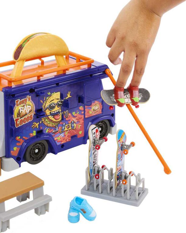 Hot Wheels Skate Taco Truck Play Case