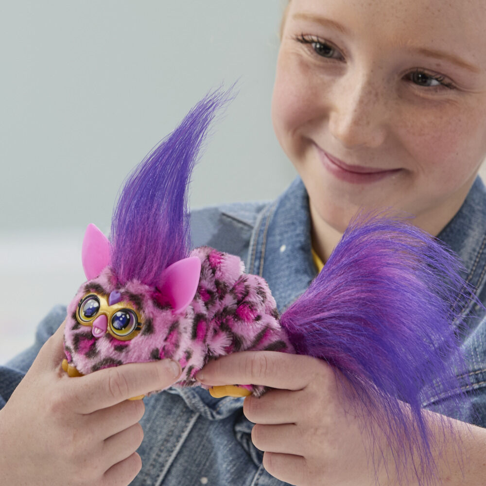 Furby DJ Furblets Kitt-Ee-Luv Mini Electronic Plush Toy with Funny Stretchable Sound Effects & Music, Speaks Furbish, Pink Cheetah Print