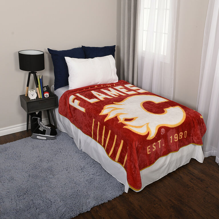 Nhl Calgary Flames Plush Super Soft, Red Sox Twin Bed Setup