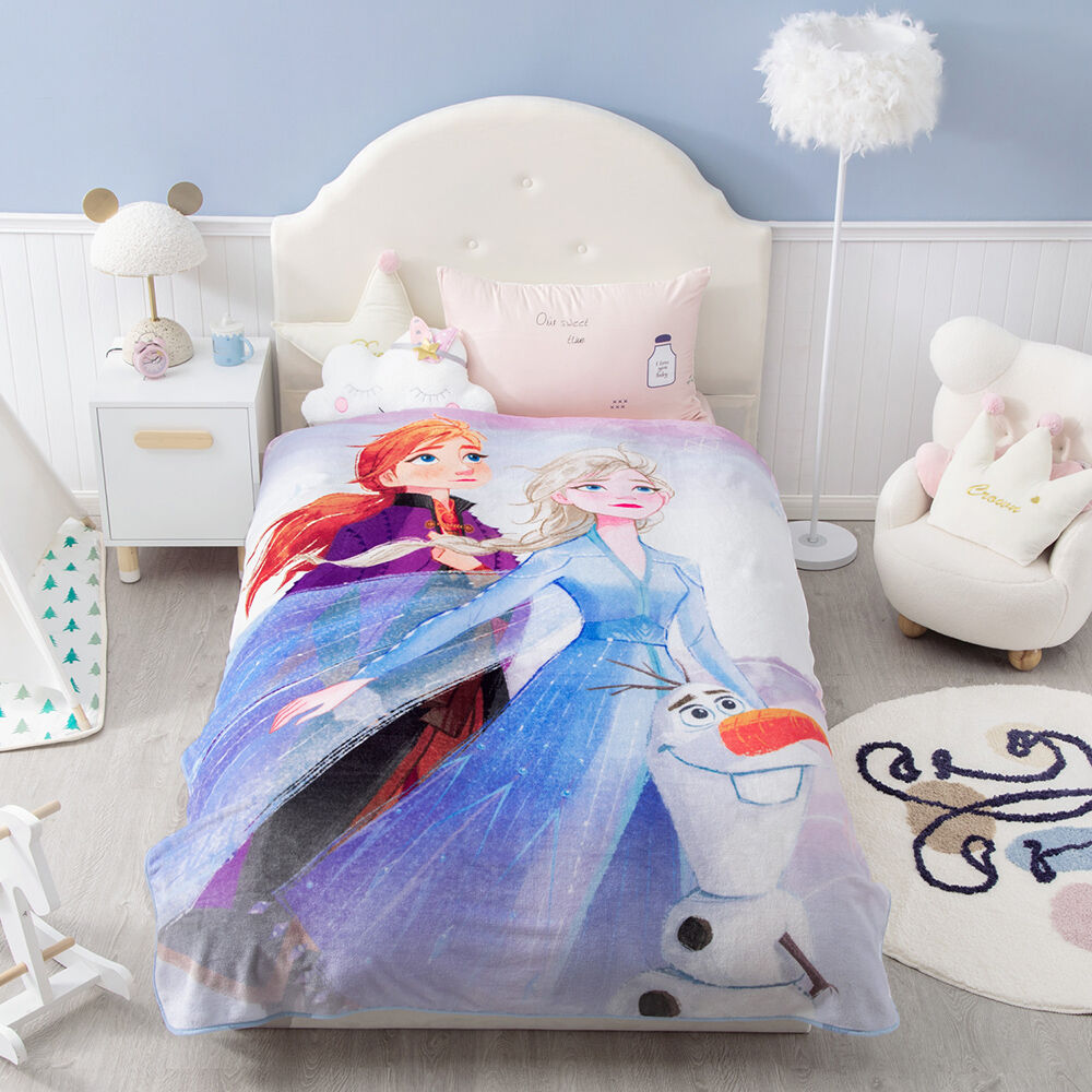 Disney Frozen Fleece Throw Blanket 60 x 80 inches