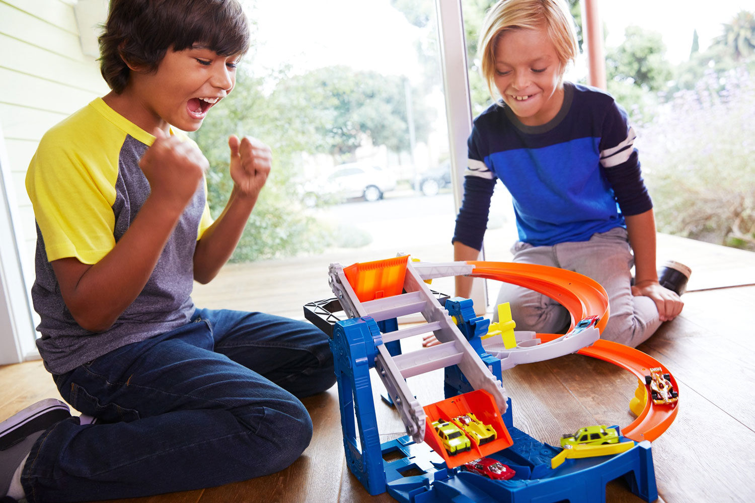 hot wheels factory raceway playset