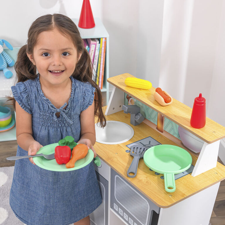 Serve-in-Style Play Kitchen - R Exclusive