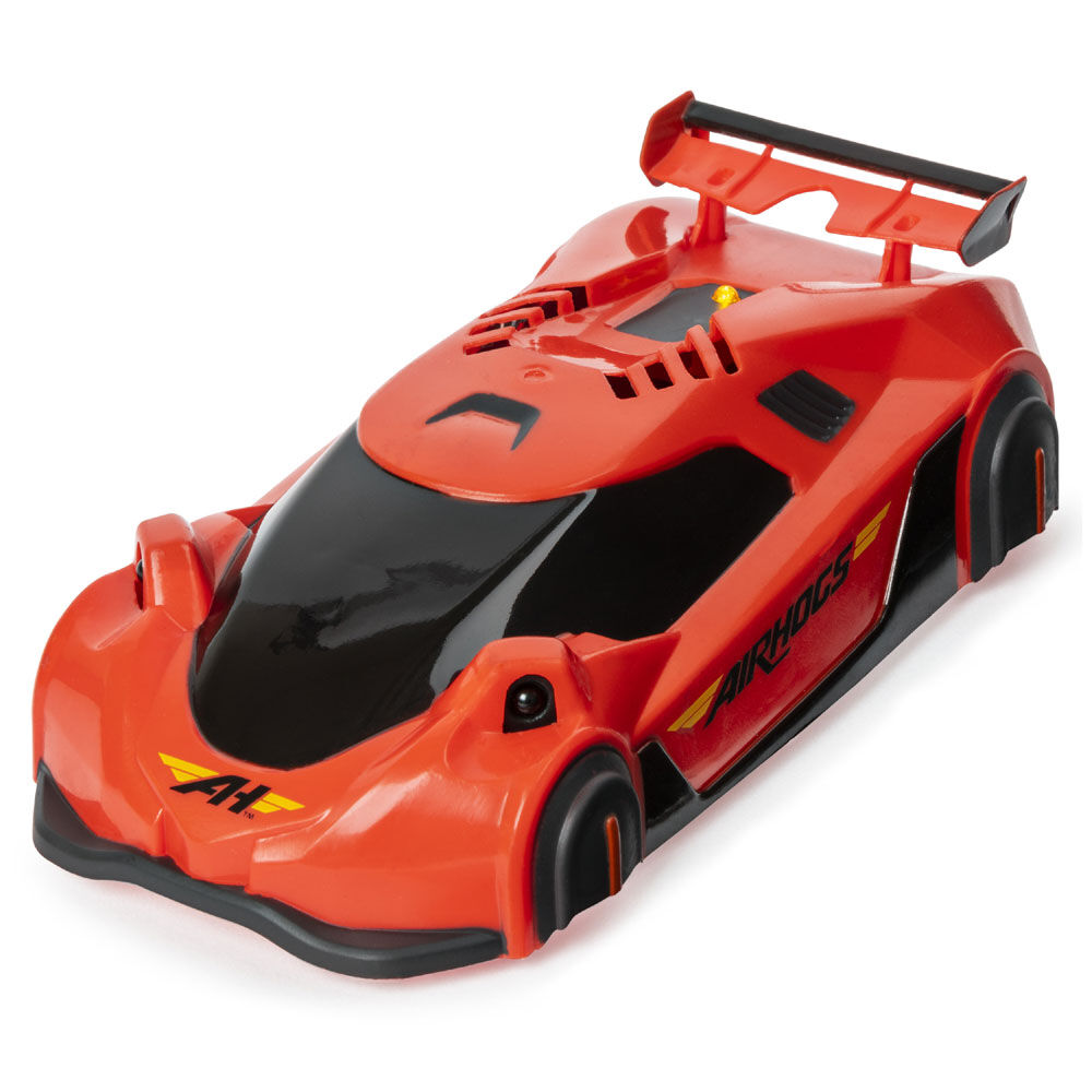 Voiture télécommandée roule sur les discount murs