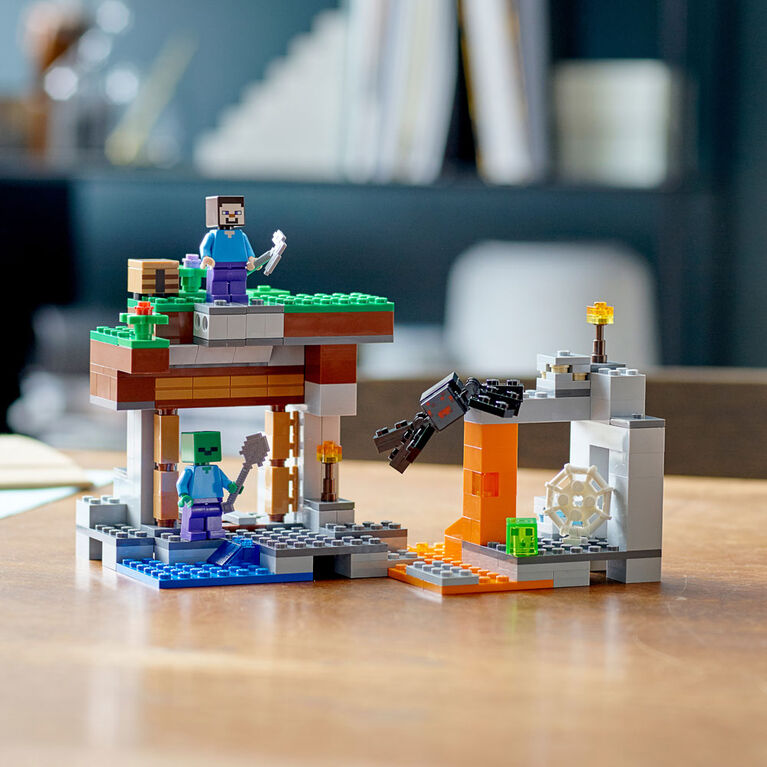 LEGO Minecraft Playset