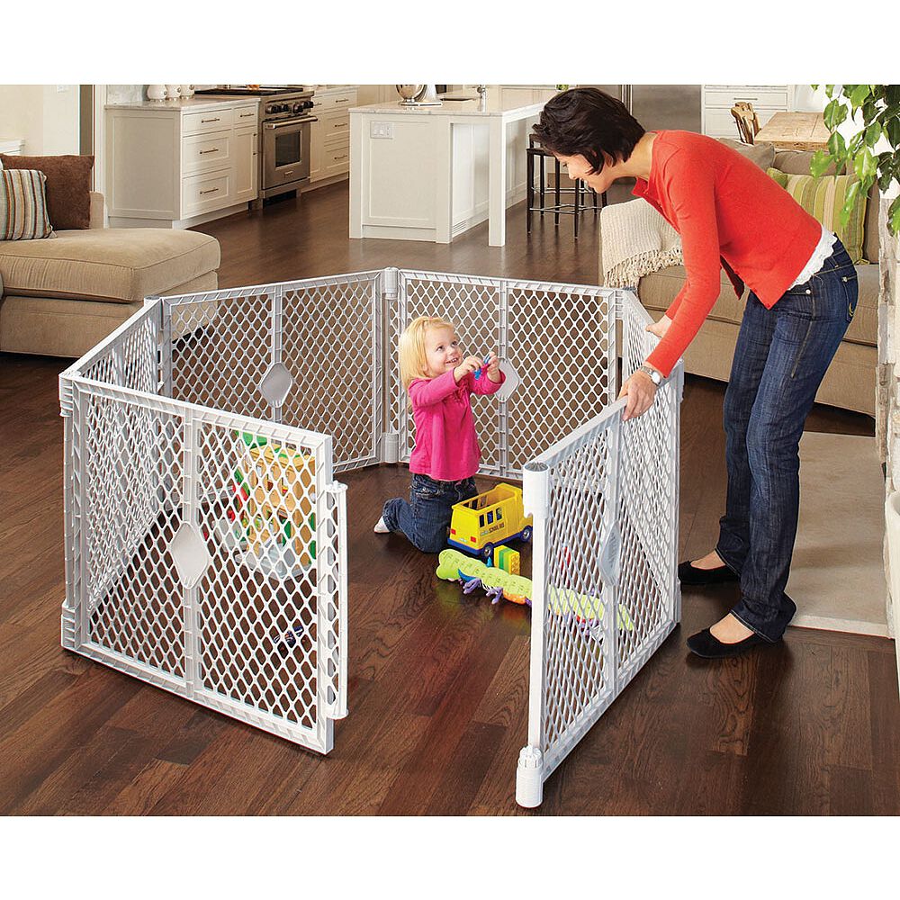 Toys r us canada baby 2024 gates