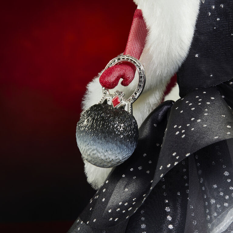 Disney Villains Style Series Cruella De Vil, Contemporary Style Fashion Doll with Accessories