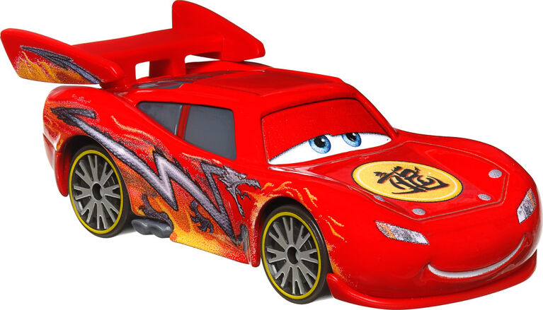 Disney and Pixar Cars 3 Drift Party Mater & Dragon Mcqueen 2-Pack Vehicles