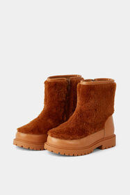 Animal Sherpa Boots Light Brown Size 9