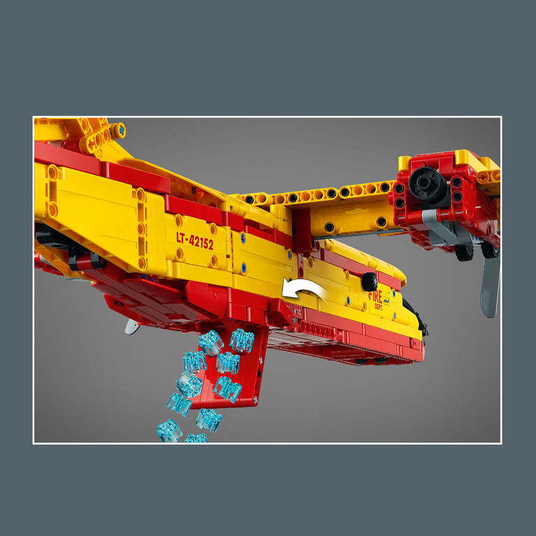 LEGO Technic L'avion des pompiers 42152 Ensemble de jeu de construction (1 134 pièces)