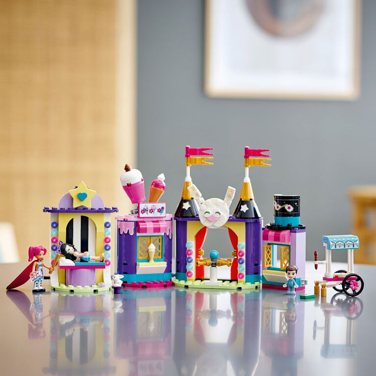 LEGO Friends Les kiosques de la fête foraine magique 41687 (361 pièces)