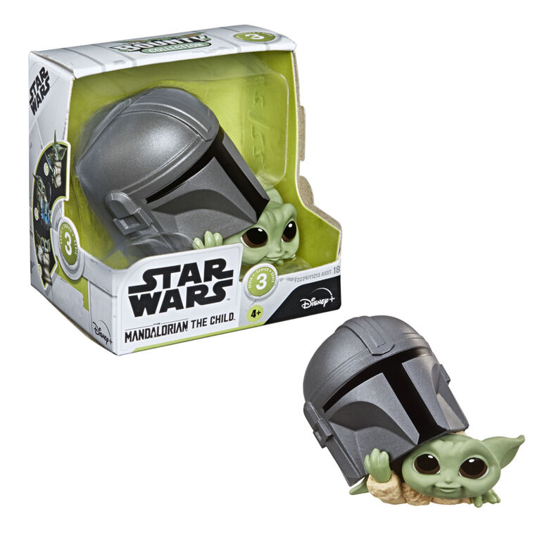 The Child Collectible Figure 2.25-Inch-Scale Helmet Peeking Pose