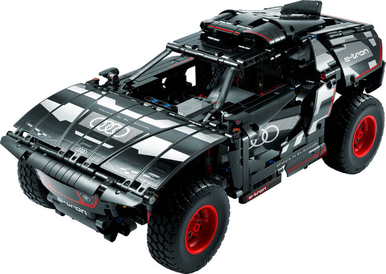 LEGO Technic Audi RS Q e-tron 42160 Building Toy Set (914 Pieces)