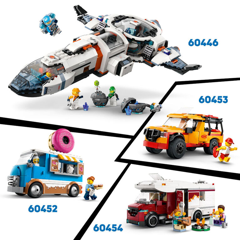 LEGO City L'autocaravane d'aventure de vacances, ensemble de véhicule pour les enfants de 6 ans et plus 60454