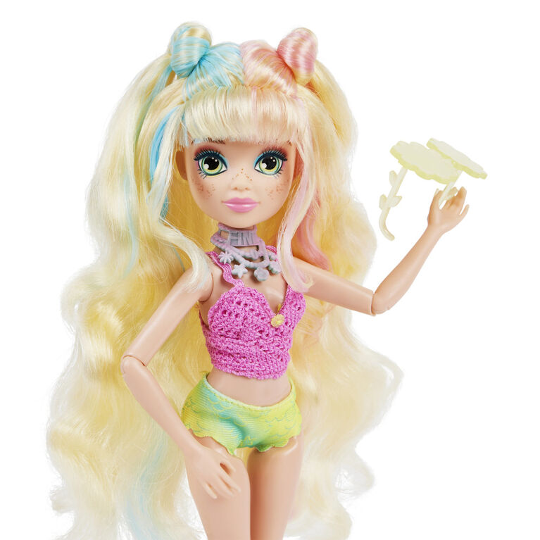 Mermaid High, Spring Break Finly Mermaid Doll and Accessories with Removable Tail and Color Change Hair Streaks