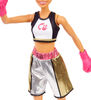 Poupée Barbie Boxeuse brunette avec tenue de boxe et gants de boxe roses