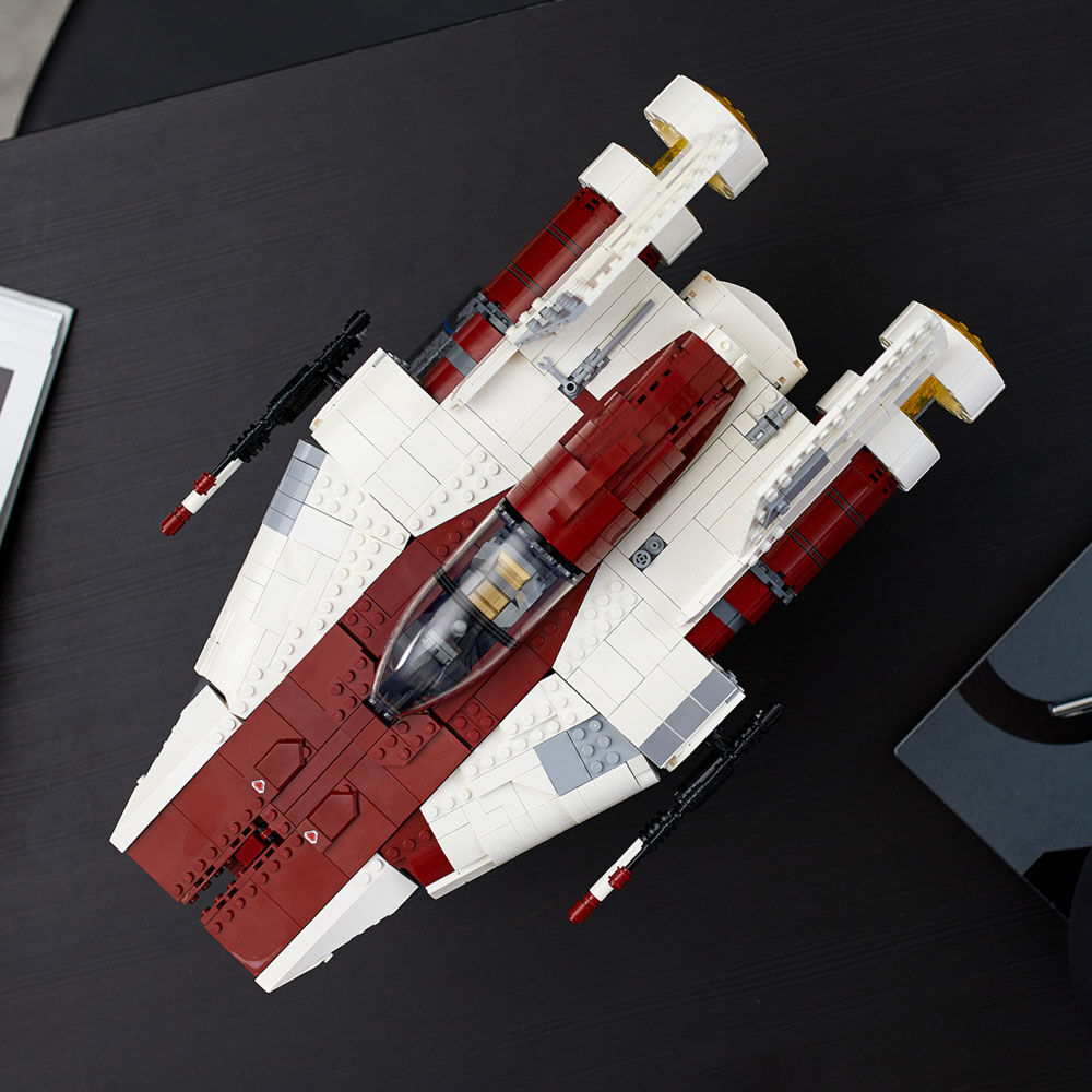 C wing lego top