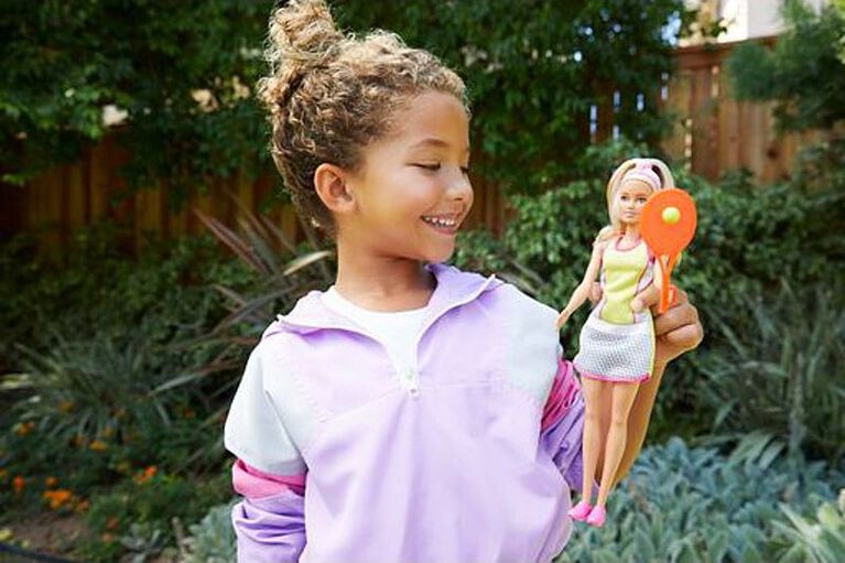 Barbie Blonde Tennis Player Doll with Chic Tennis Outfit, Racket and Ball