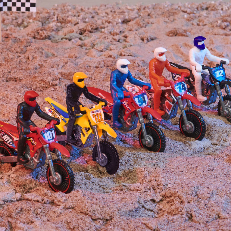 Supercross, Moto authentique de Josh Hill en métal moulé à l'échelle 1:24 avec figurine motocycliste Supercross, Moto authentique de Josh Hill en métal moulé à l'échelle 1:24 avec figurine motocycliste