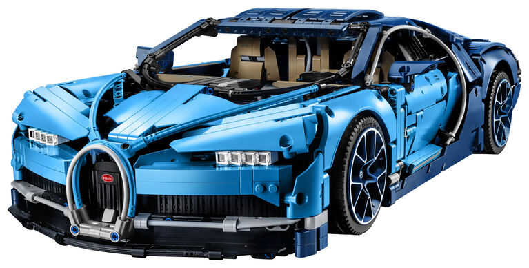 LEGO Technic Bugatti Chiron 42083 (3599 pieces)