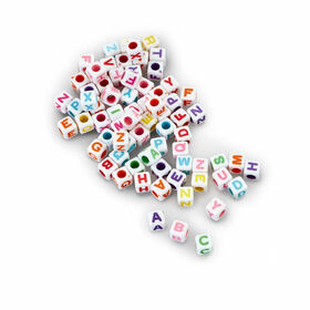 Out to Impress Alphabet Bead Case - Notre exclusivité