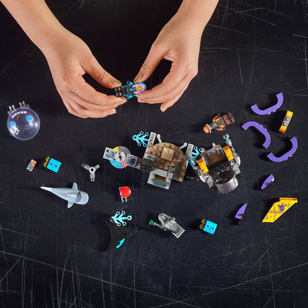 Toys r us lego hidden side online