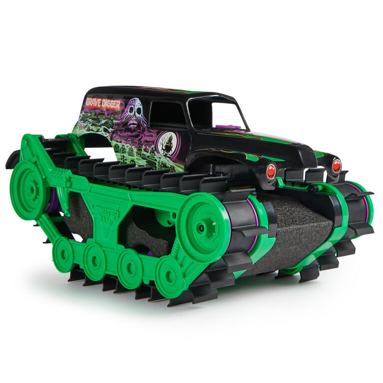 Monster Jam, Official Grave Digger Trax All-Terrain Remote Control Outdoor Vehicle,  1:15 Scale