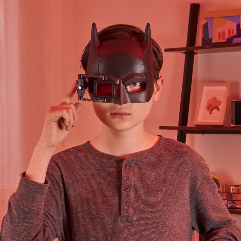 DC Comics, Batman Detective Kit Interactive Role-Play Toy and Accessories, The Batman Movie Collectible
