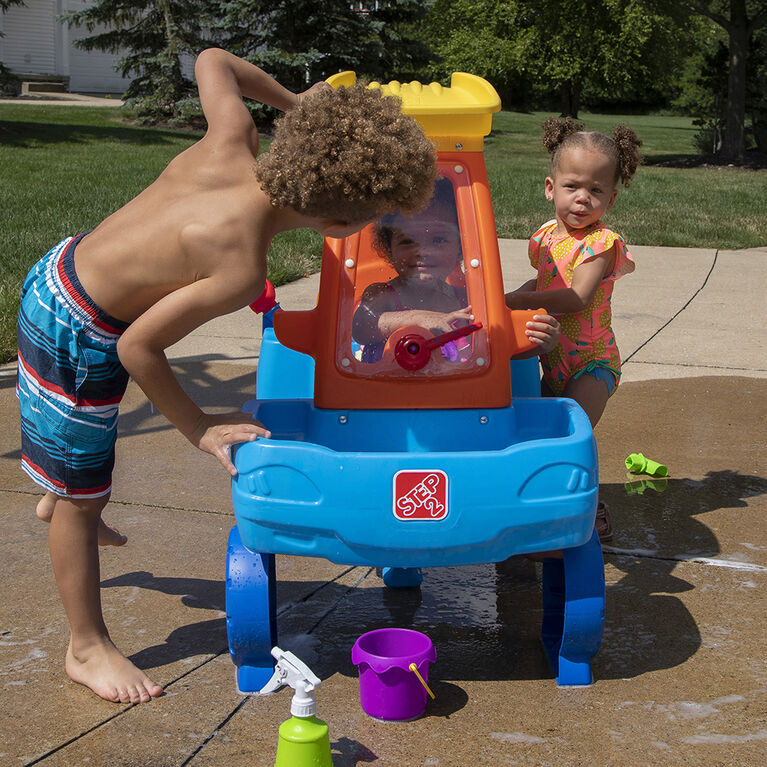 Step2 Car Wash Splash Center - Blue