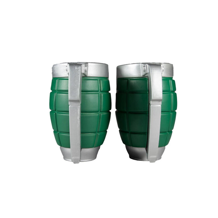 My Hero Academia: Katsuki Bakugo Grenadier Bracers (Role Play)