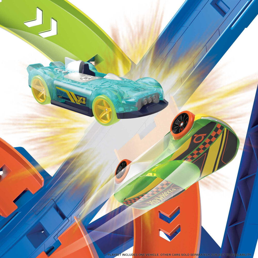 Hot Wheels Action Spiral Speed Crash | Toys R Us Canada