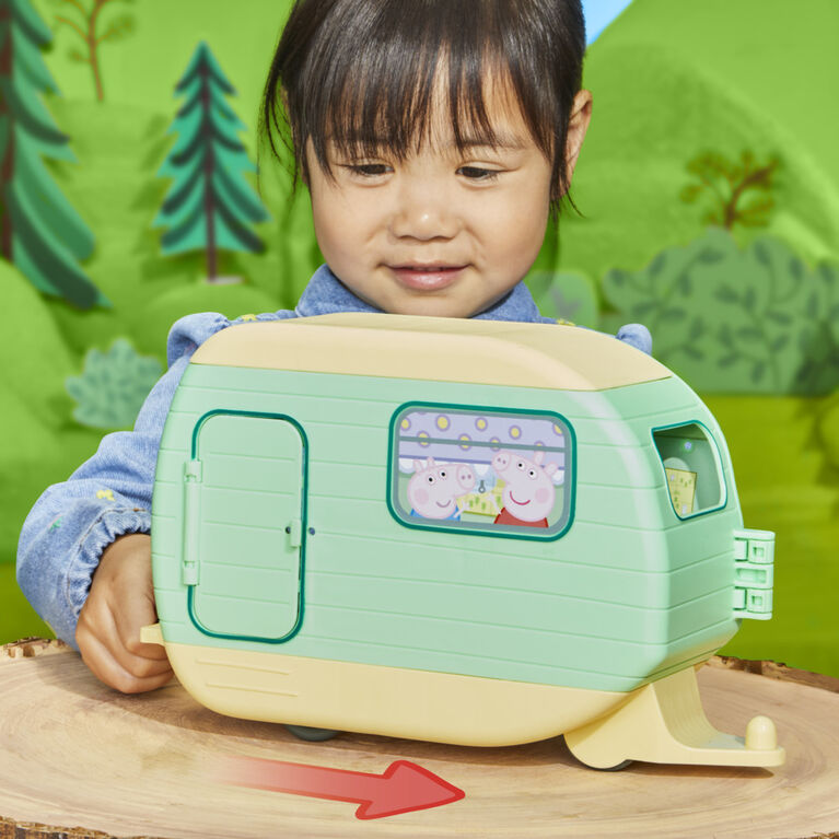 Peppa Pig Peppa's Caravan Playset