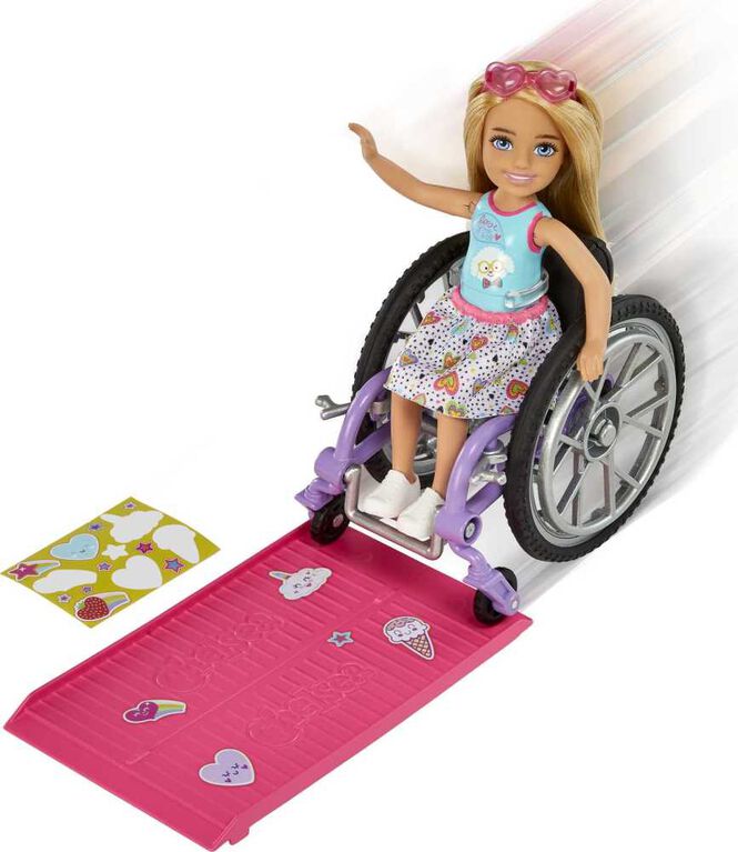 NEW! 2020 Mattel Barbie Made To Move Fashionista Doll in Wheelchair ~ NEW  IN BOX