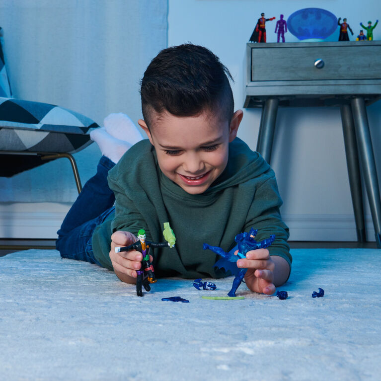 Bat-Tech Batman 4-inch Action Figure with 3 Mystery Accessories