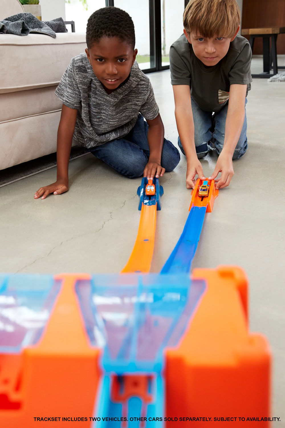 hot wheels track builder deluxe stunt box