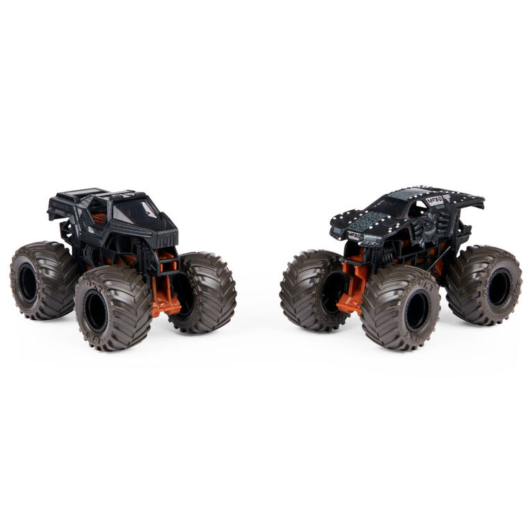 Monster Jam, Official Soldier Fortune Black Ops vs. Max-D Color-Changing Die-Cast Monster Trucks, 1:64 Scale