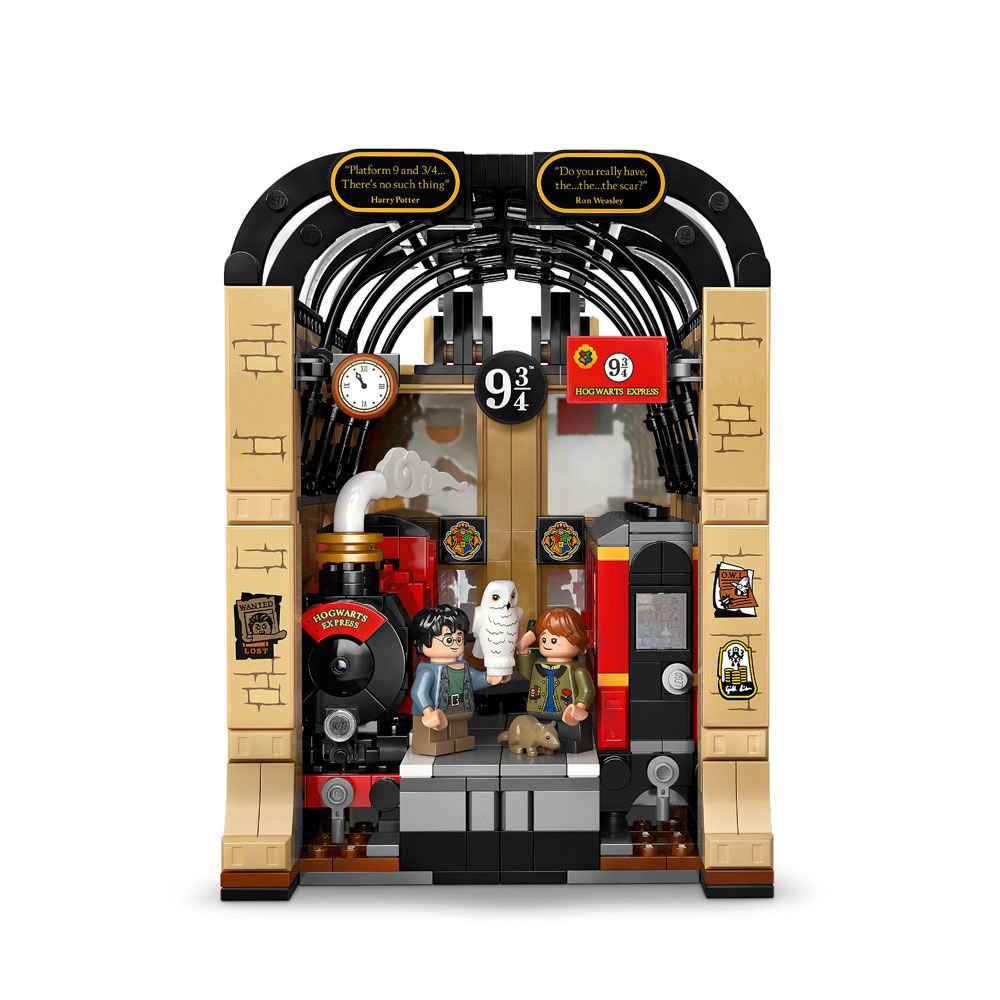 LEGO Harry Potter Book Nook: Hogwarts Express  - Kids Toy - DIY Kit for Boys and Girls 10+ - 76450