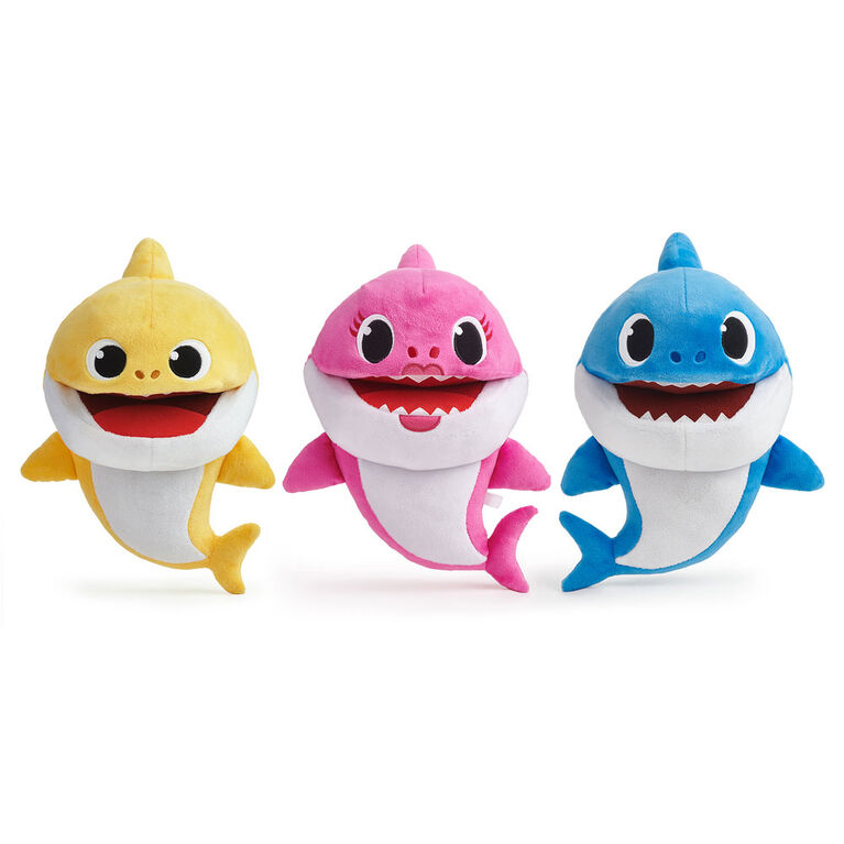 Pinkfong Baby Shark Song Puppet with Tempo Control - Mommy Shark
