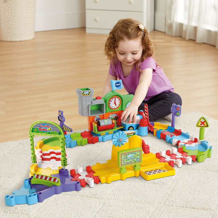 VTech Go! Go! Smart Wheels Roadmaster Train Set - French Edition