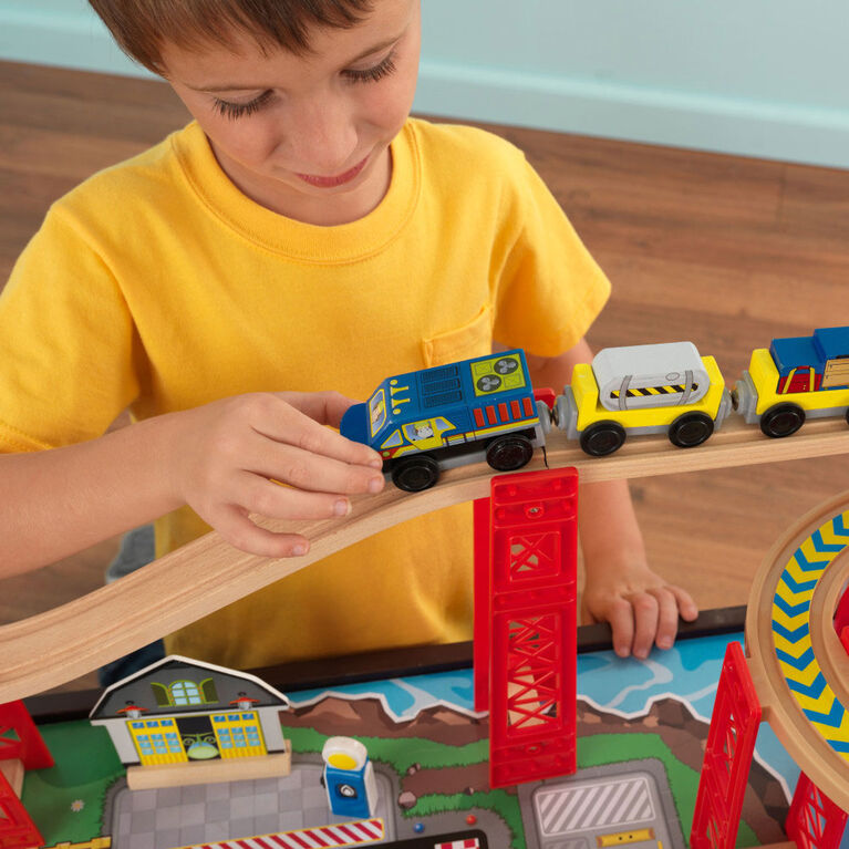 KidKraft - Airport Express Train Set & Table - Espresso