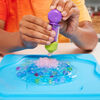 Orbeez Mixin' Slime , Coffret de plus de 2 500 Orbeez (micros, scintillantes, marbrées et phosphorescentes), 5 outils, boîte de rangement, unique, jouets sensoriels