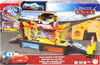 Disney and Pixar Cars Color Changers Race Ready Car Wash Playset & Color Changing Lightning McQueen