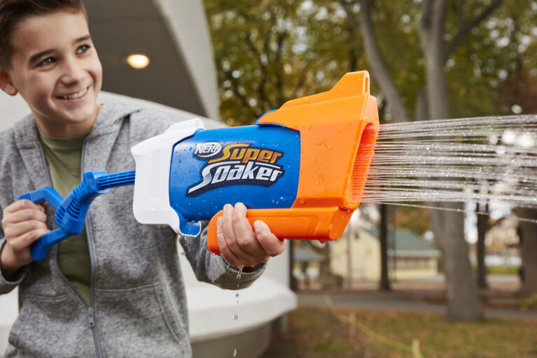 Nerf Super Soaker Rainstorm Water Blaster