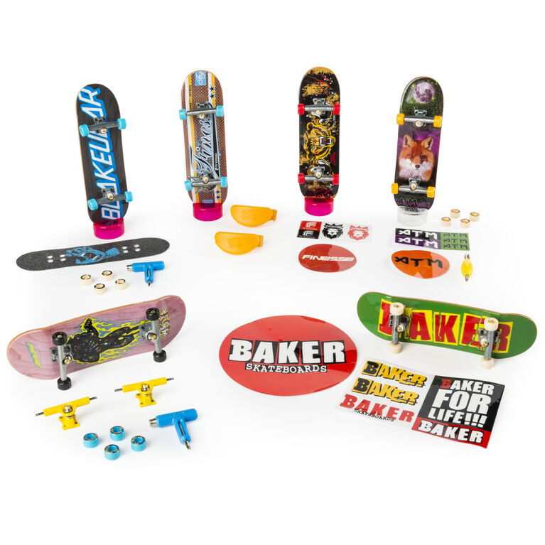 Tech Deck, 96mm Fingerboard Mini Skateboard with Authentic Designs (Styles May Vary)