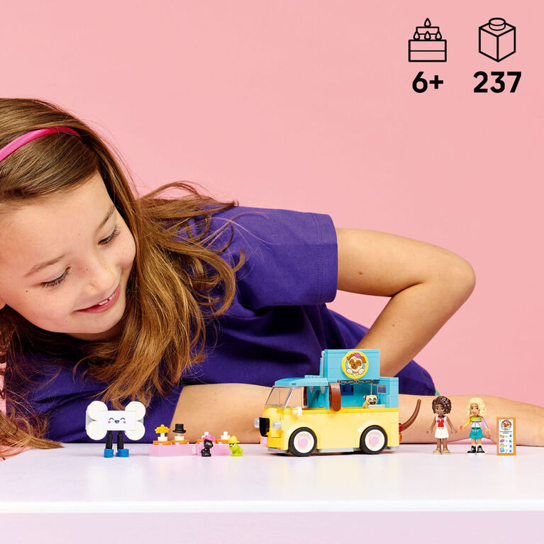 LEGO Friends La Camionnette d'Accessoires pour Animaux avec 2 MInipoup&eacute;es, ainsi qu'un Chaton, un Chien et une Grenouille - 42678