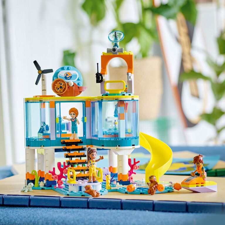 LEGO Friends Le centre de sauvetage en mer 41736 Ensemble de jeu de construction (376 pièces)
