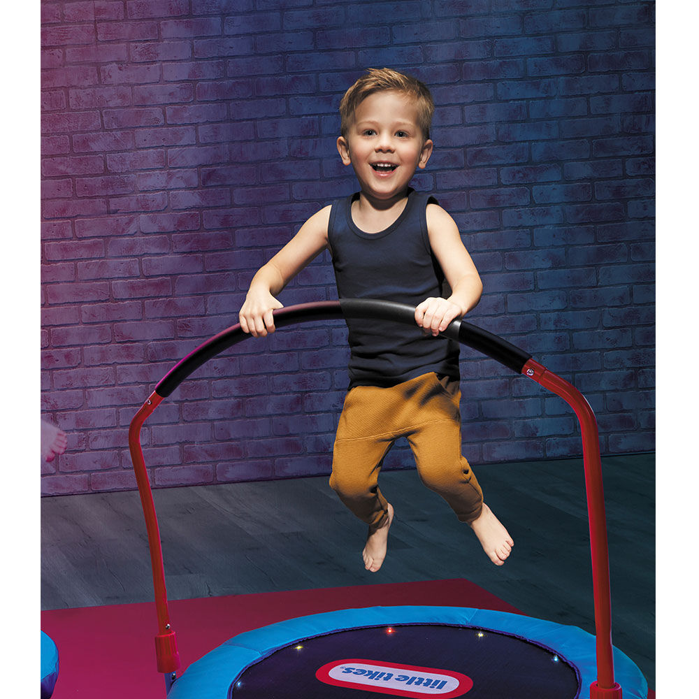 Little tikes trampoline toys r us outlet