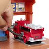 Disney/Pixar Cars On The Road La Caserne de pompiers de Red